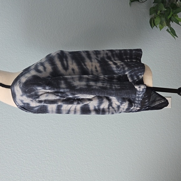 Young Fabulous & Broke Split Back Chiffon 3/4 sleeves Top Blue Tie Dye Sz Large - Picture 8 of 10